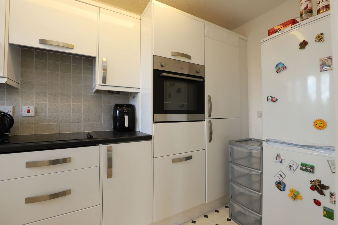 Hazelden Gardens, Glasgow, G44