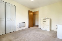 Hazelden Gardens, Glasgow, G44