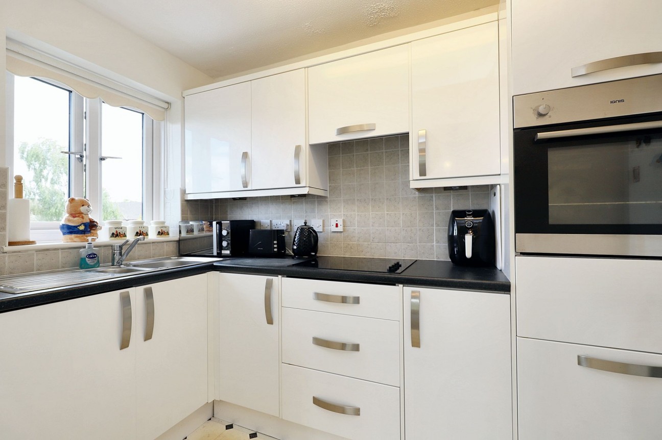 Hazelden Gardens, Glasgow, G44