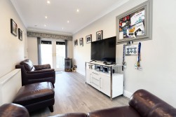 Heathery Lea Avenue, Coatbridge, ML5