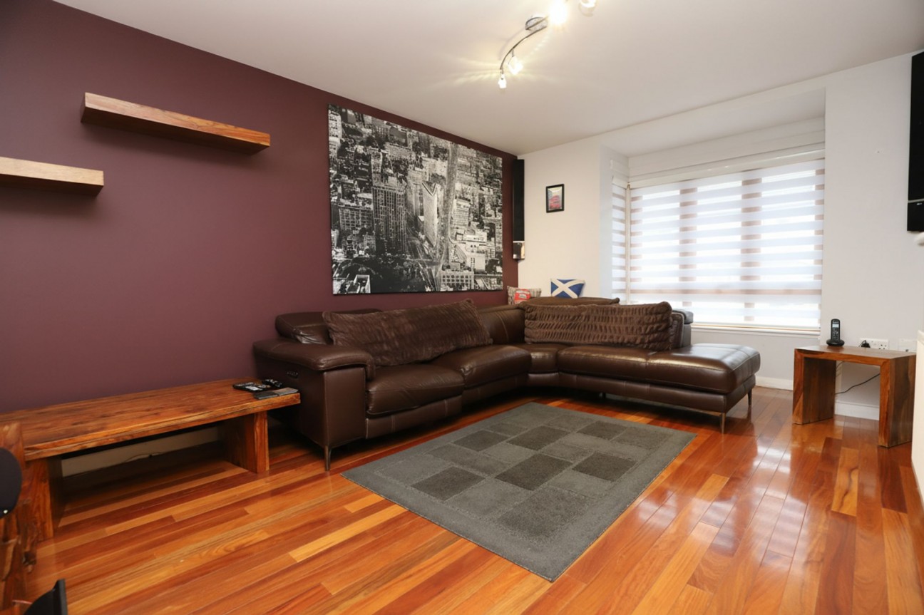 Skye Place, Airdrie, ML6