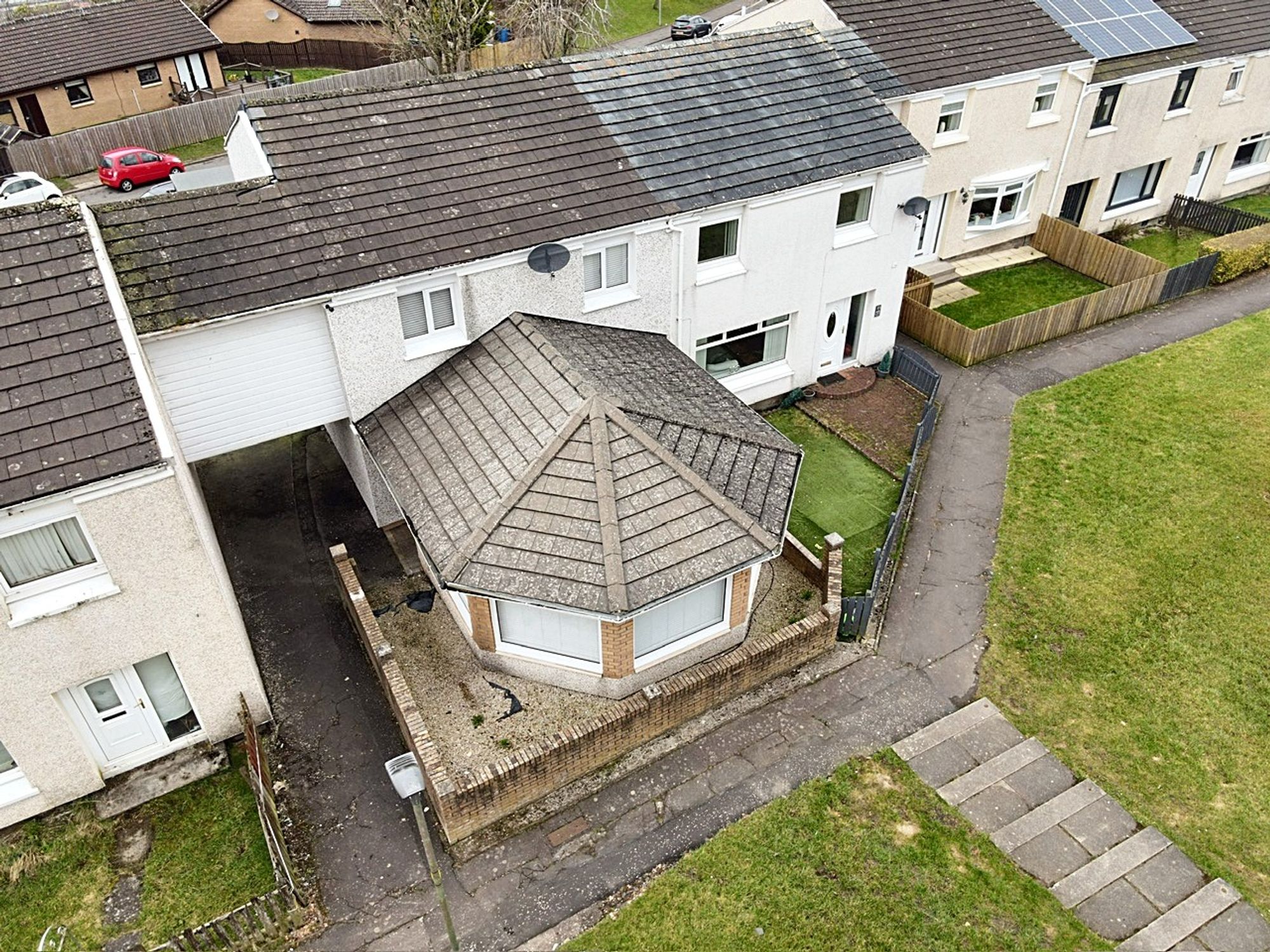 Honeywell Crescent, Chapelhall, ML6