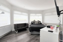 Honeywell Crescent, Chapelhall, ML6
