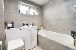 Honeywell Crescent, Chapelhall, ML6