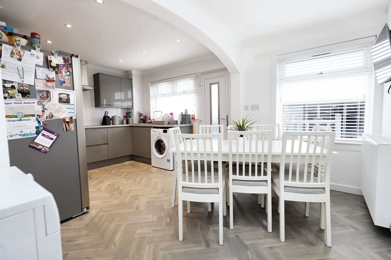 Honeywell Crescent, Chapelhall, ML6