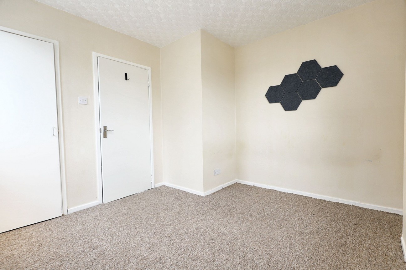 Wye Crescent, Coatbridge, ML5