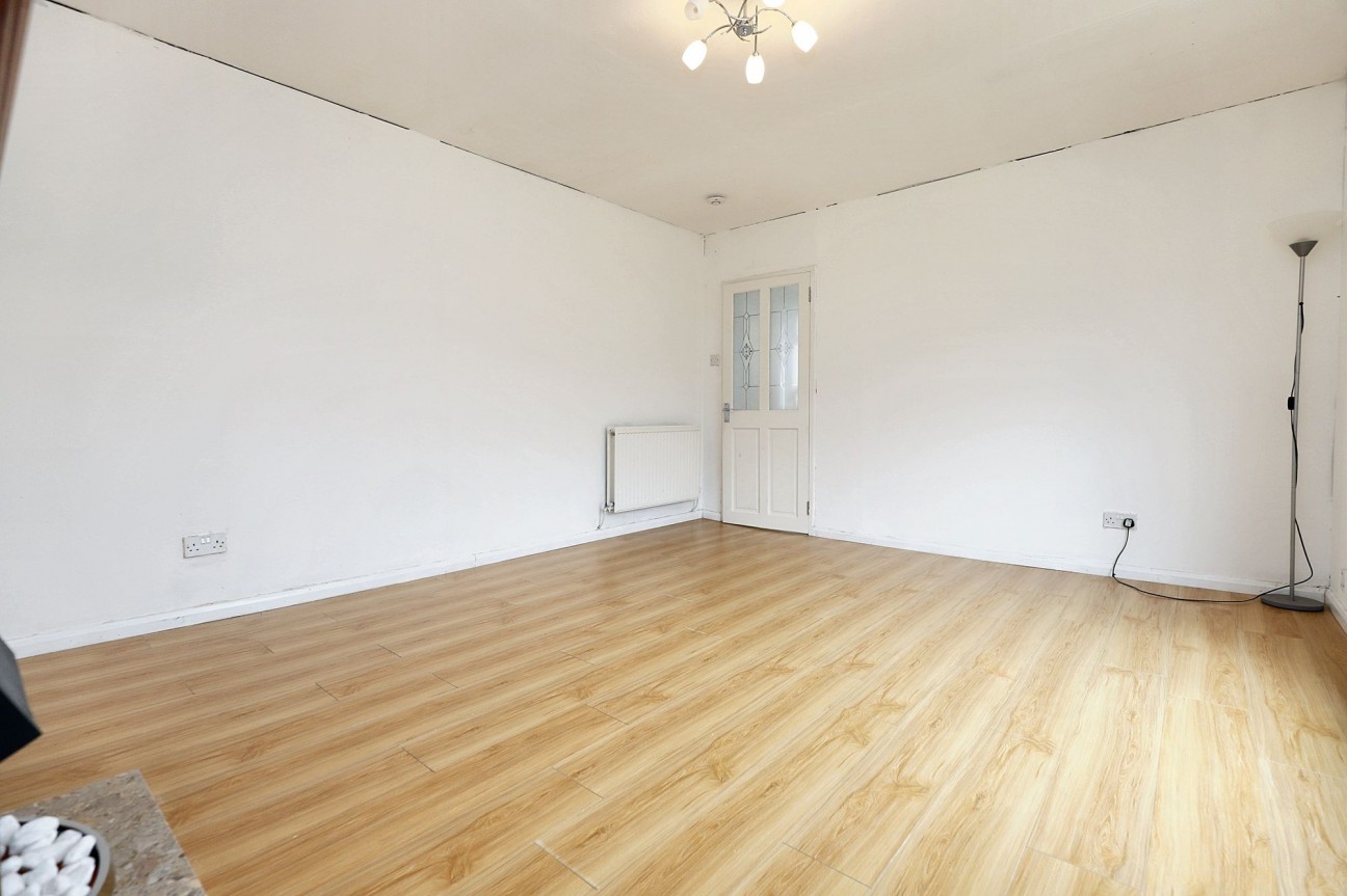 Wye Crescent, Coatbridge, ML5