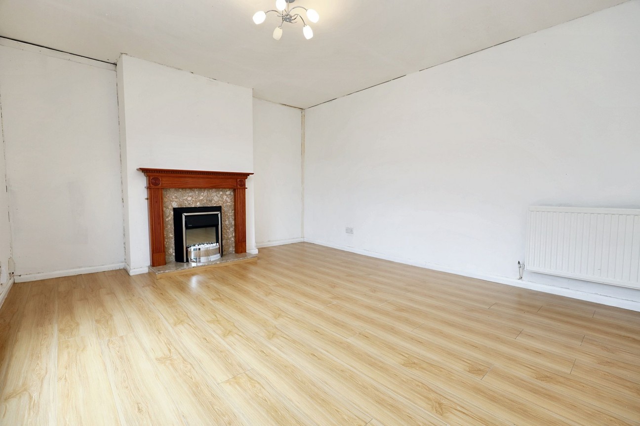 Wye Crescent, Coatbridge, ML5