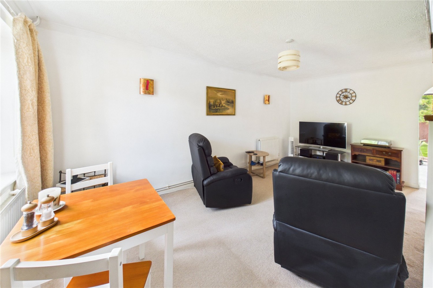Burghfield Common, Reading, Berkshire