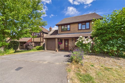 Burghfield Common, Reading, Berkshire