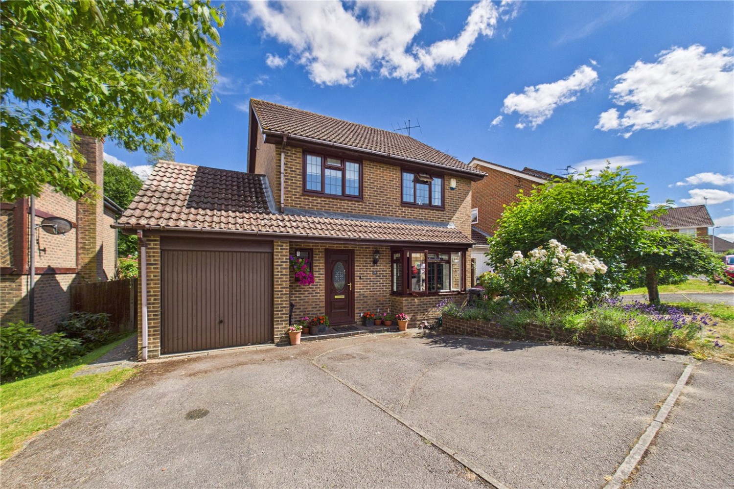 Burghfield Common, Reading, Berkshire