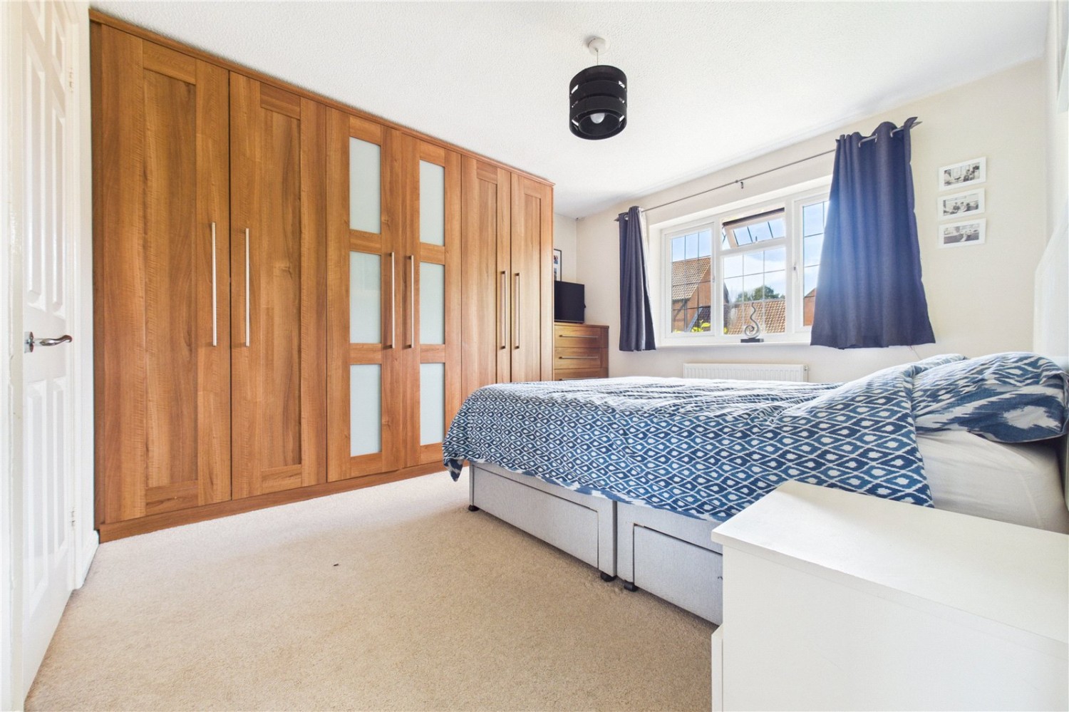 Burghfield Common, Reading, Berkshire