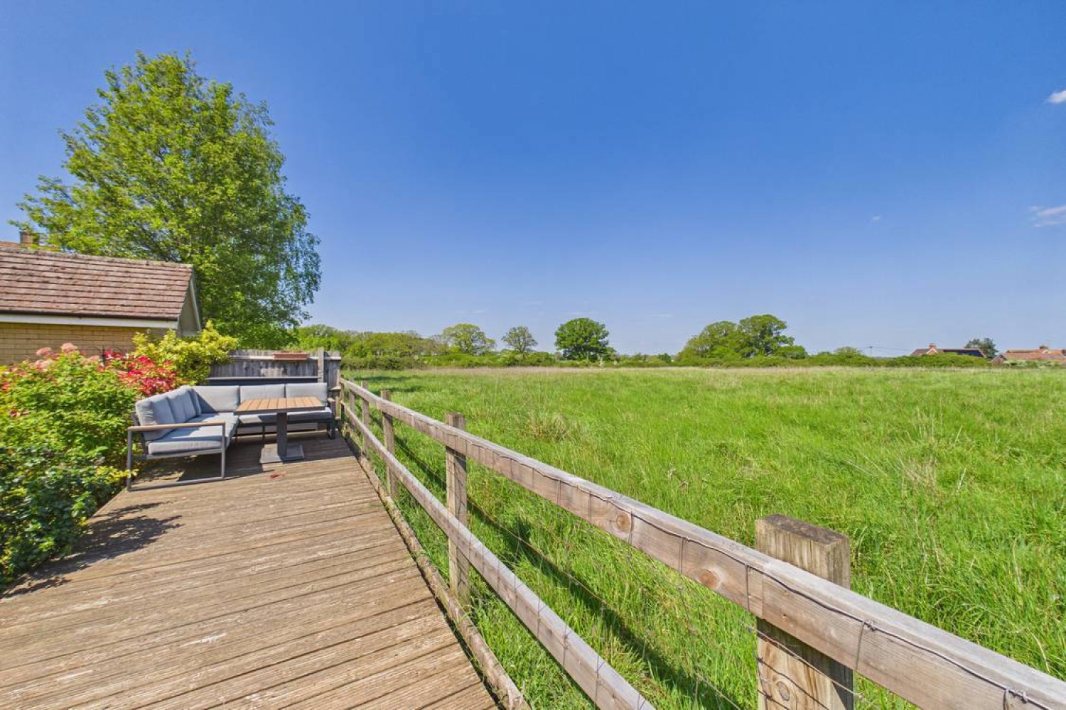 Burghfield, Reading, Berkshire