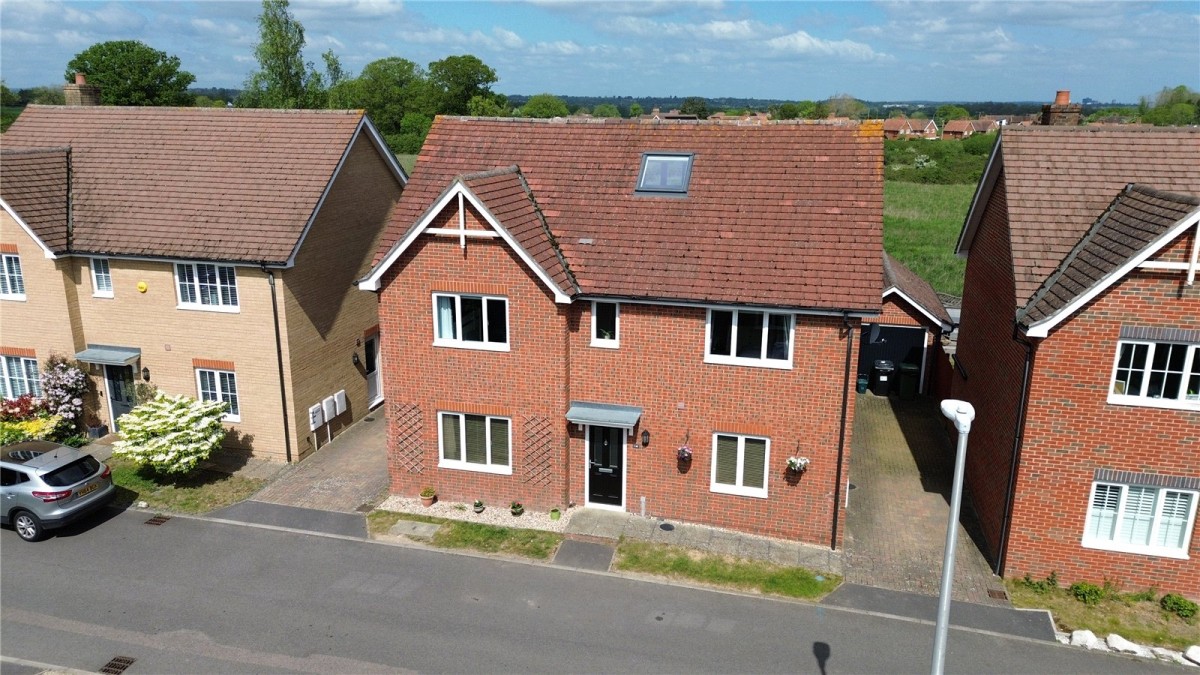 Burghfield, Reading, Berkshire