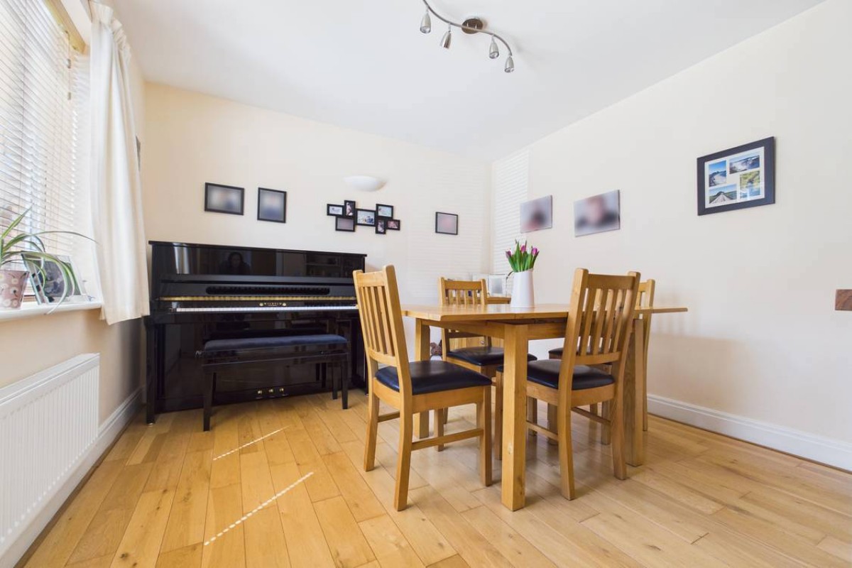 Burghfield, Reading, Berkshire