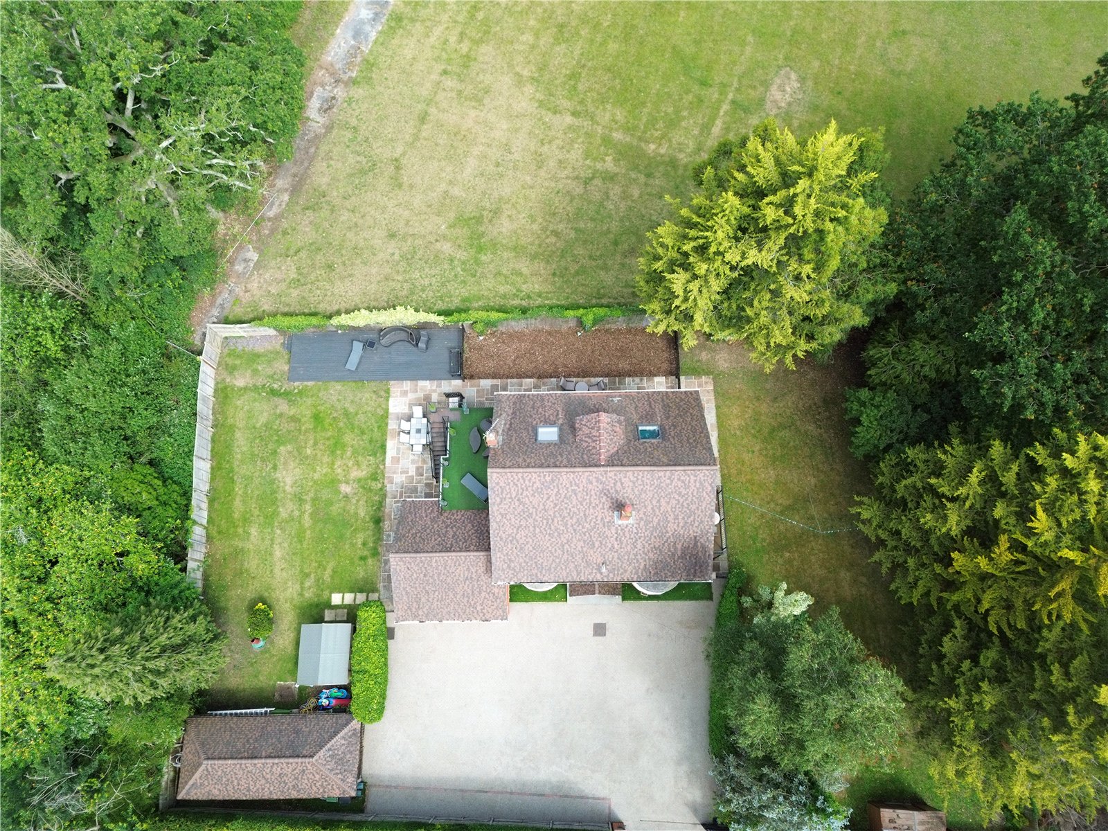 6 bedroom House for sale in Grazeley Green, Reading