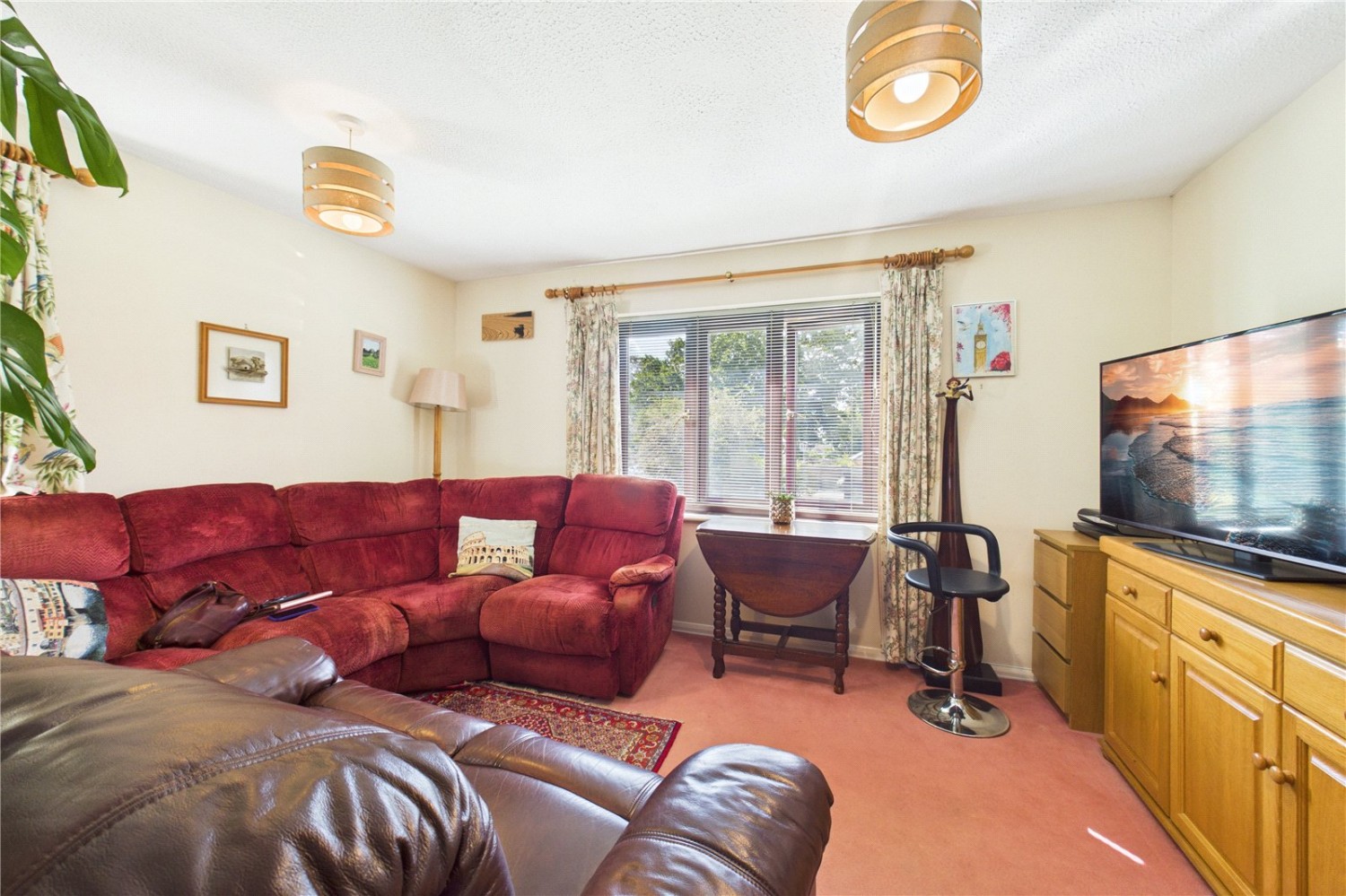 Victoria Road, Mortimer Common, Reading