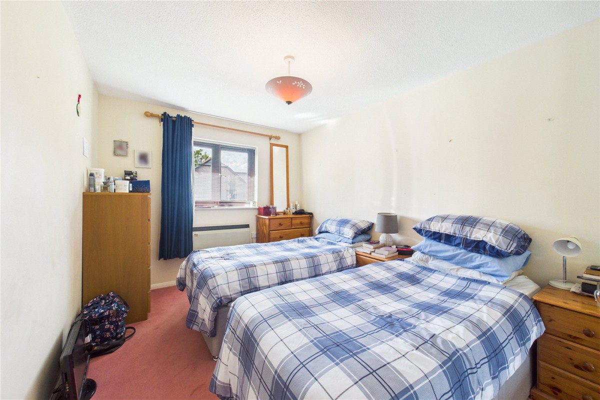 Victoria Road, Mortimer Common, Reading