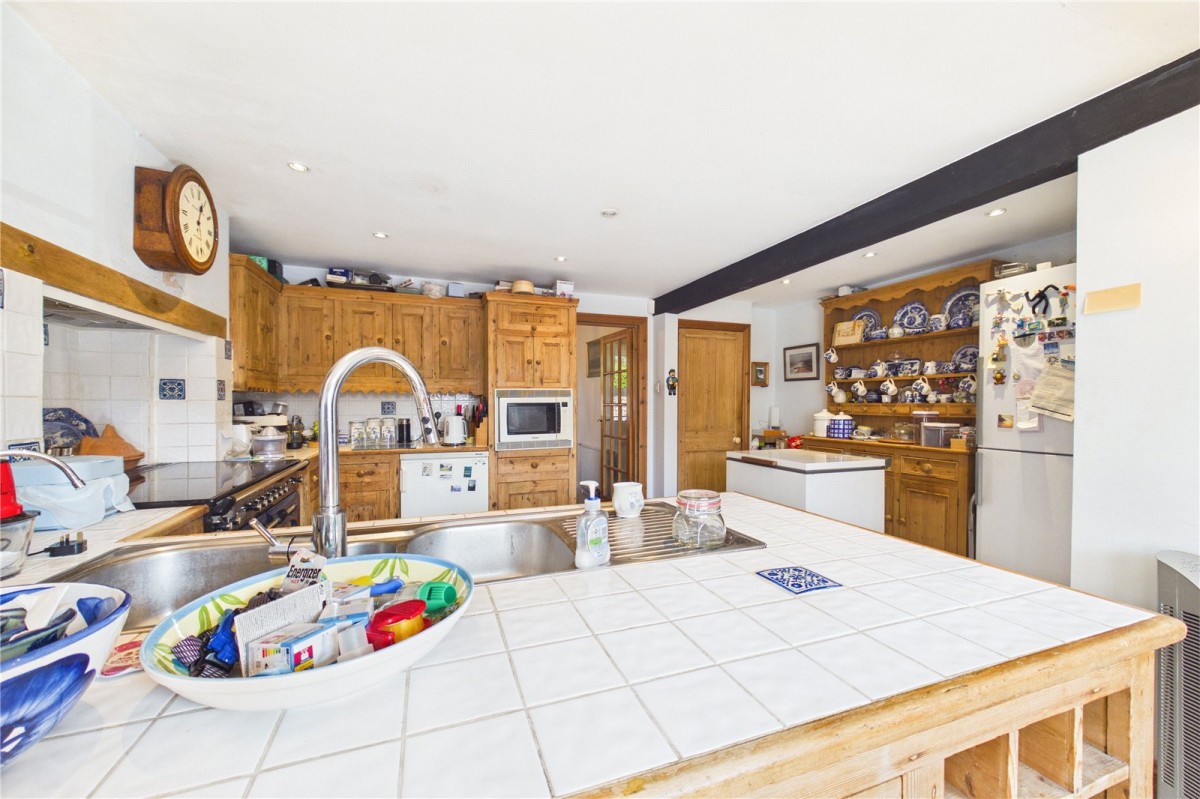 Burghfield Common, Reading, Berkshire