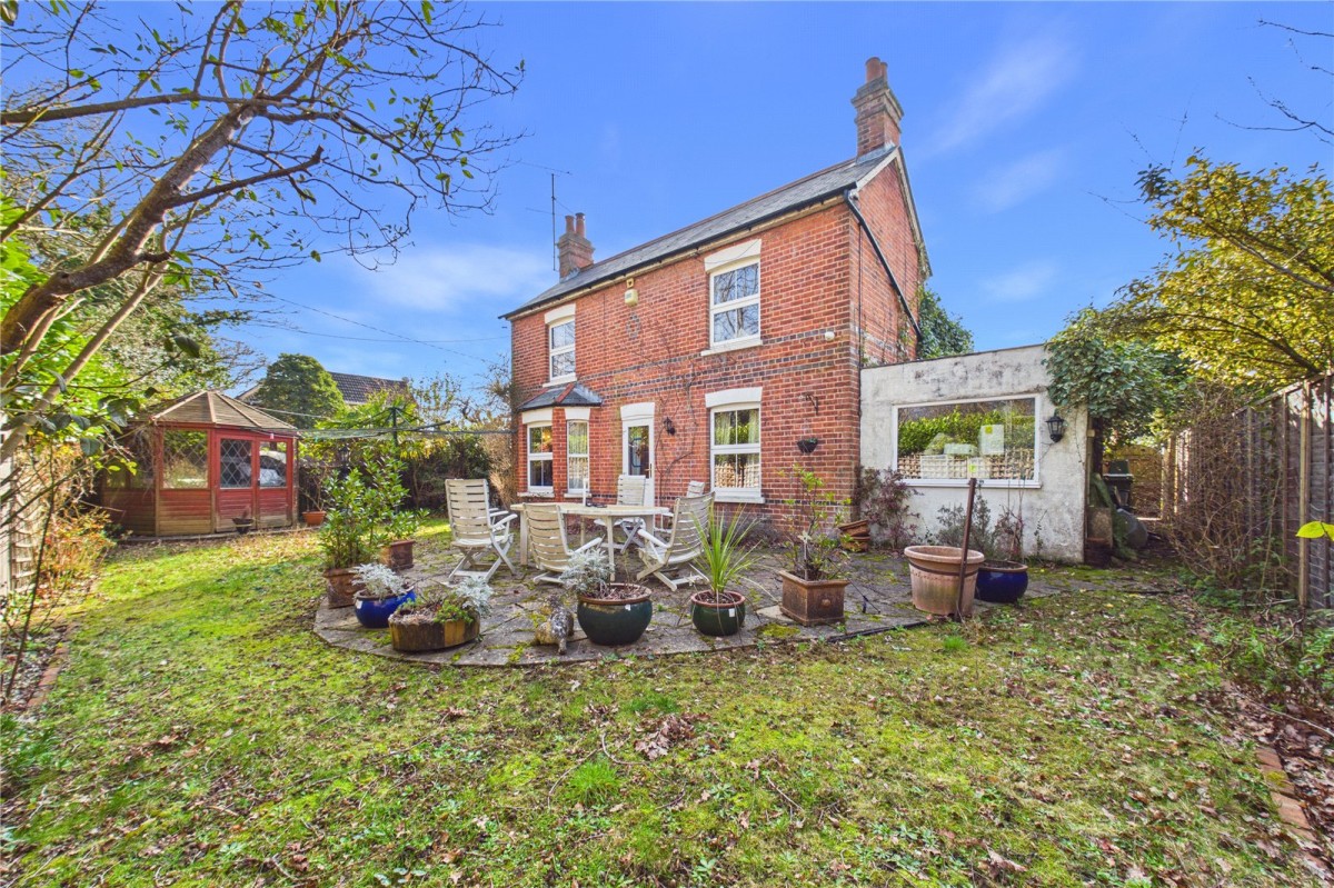 Burghfield Common, Reading, Berkshire