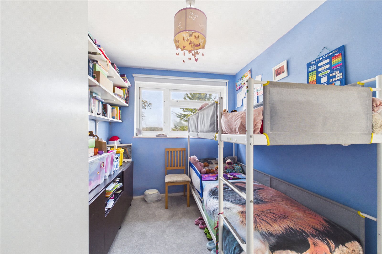 2 bedroom Flat for sale in West End Road, Mortimer, Reading