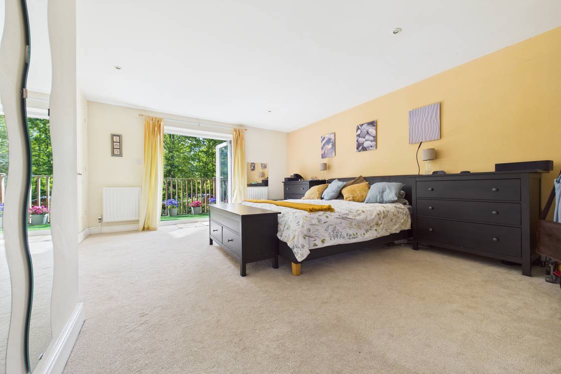 5 bedroom House for sale in Burghfield Common, Reading, Berkshire