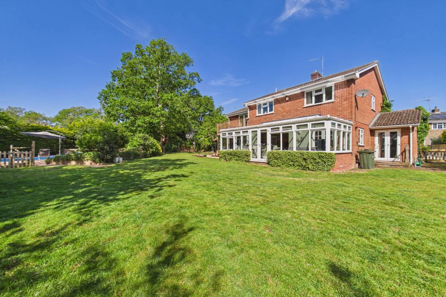 Burghfield Common, Reading, Berkshire