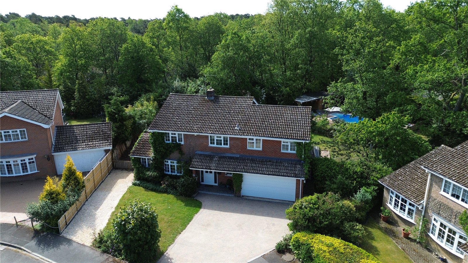 5 bedroom House for sale in Burghfield Common, Reading, Berkshire