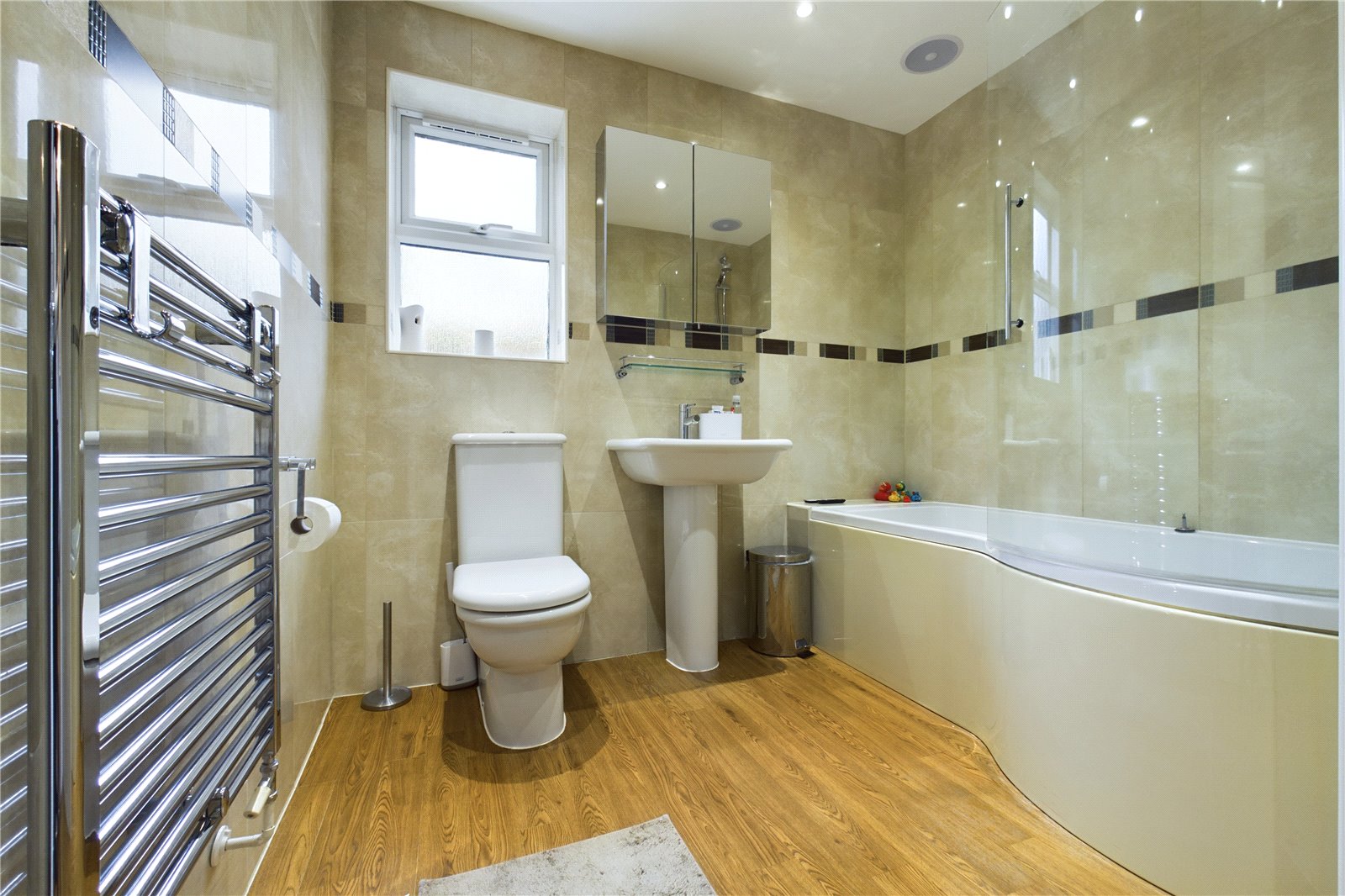 5 bedroom House for sale in Mortimer, Reading