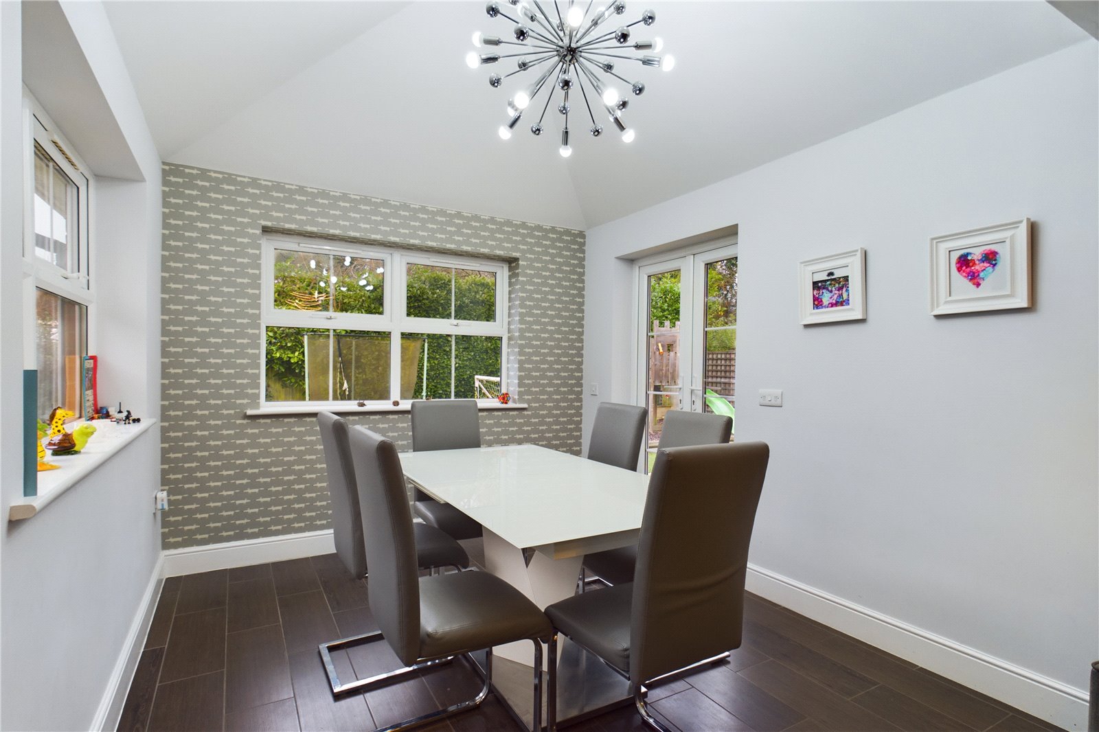 5 bedroom House for sale in Mortimer, Reading