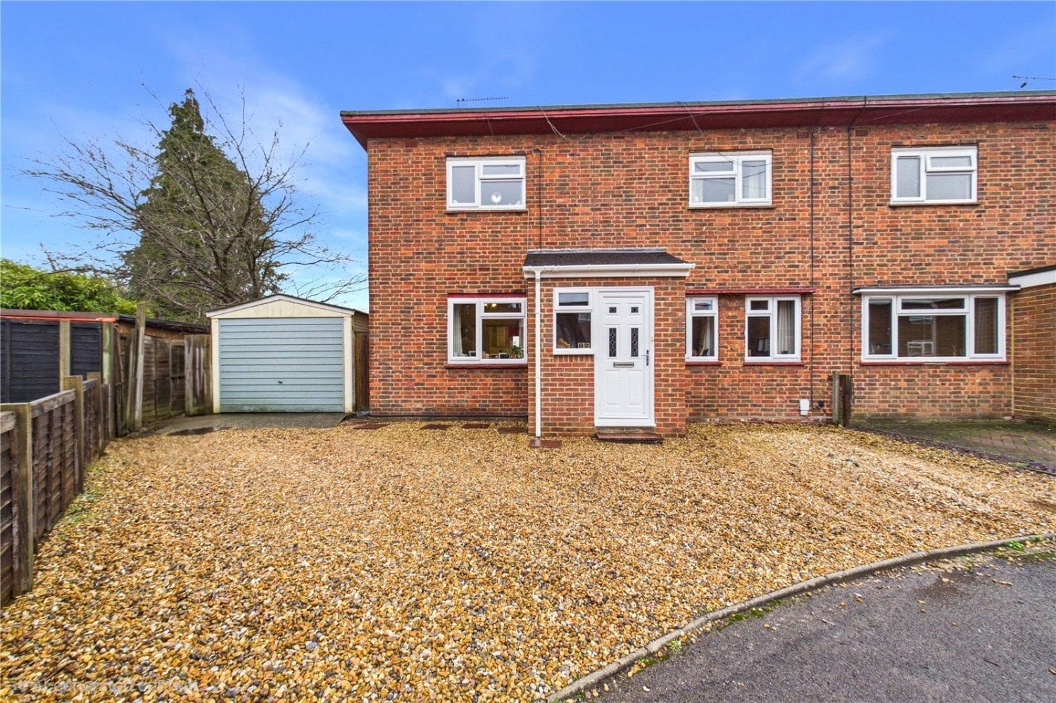 Burghfield Common, Reading, Berkshire