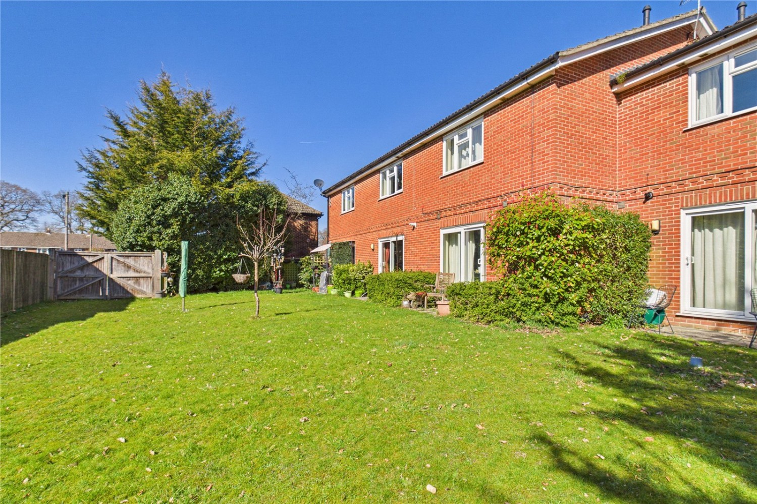Burghfield Common, Reading, Berkshire