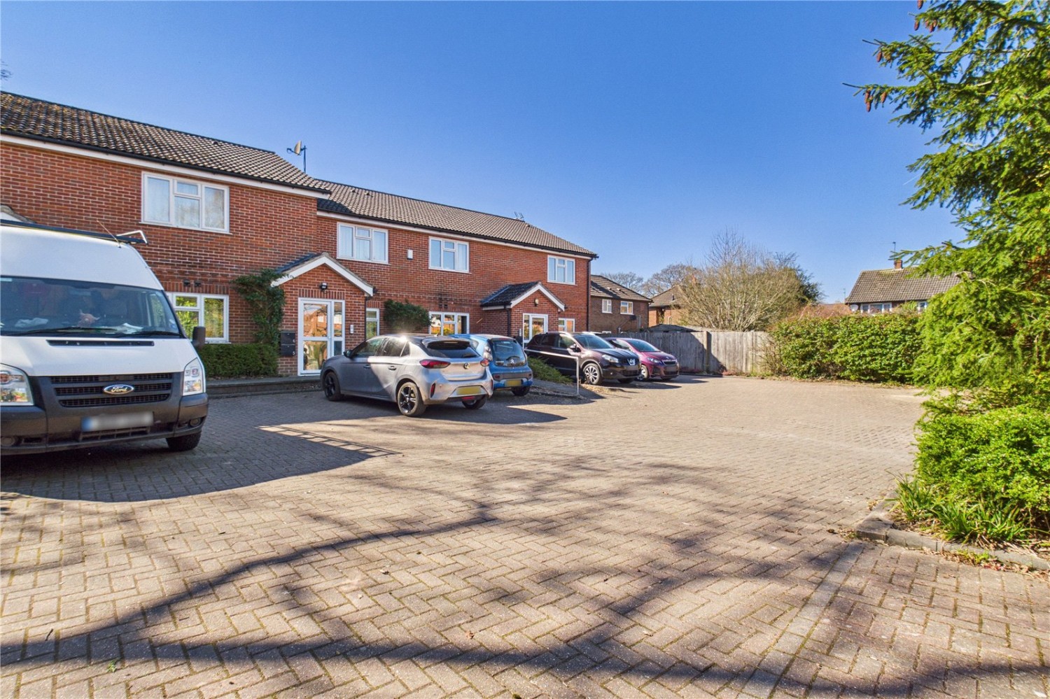 Burghfield Common, Reading, Berkshire