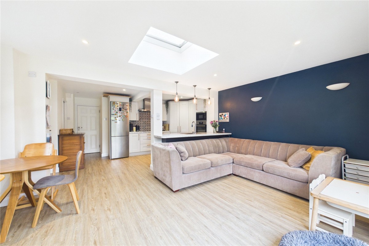 Burghfield Common, Reading, Berkshire