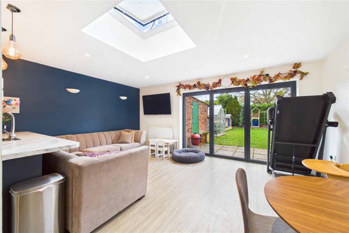 Burghfield Common, Reading, Berkshire