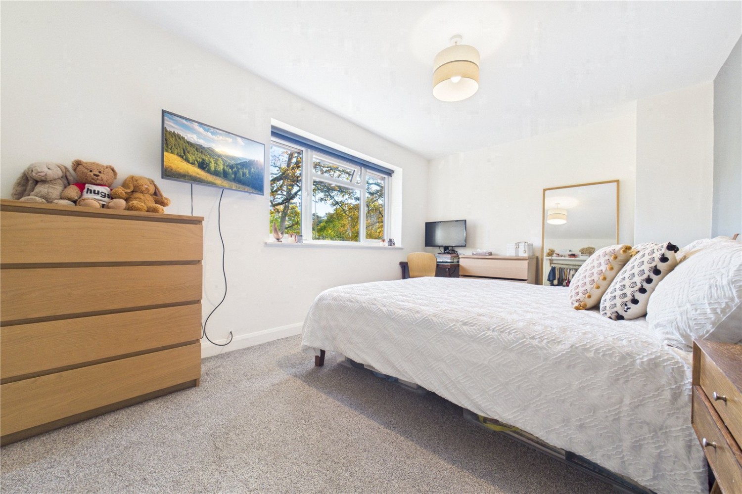 Burghfield Common, Reading, Berkshire