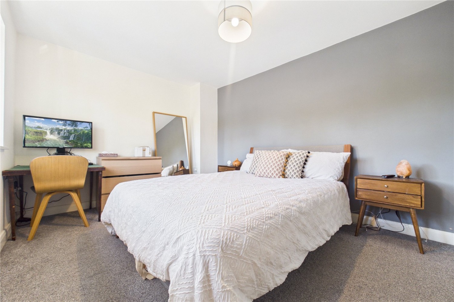 Burghfield Common, Reading, Berkshire