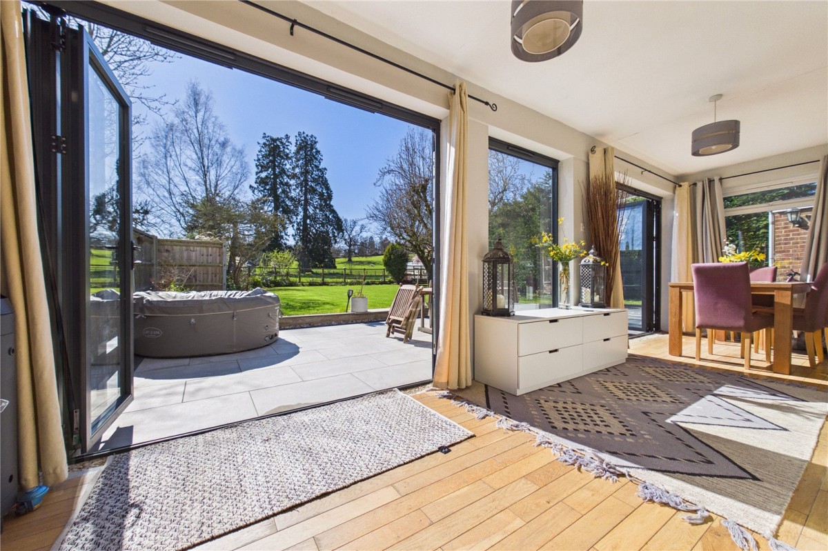 Burghfield, Reading, Berkshire