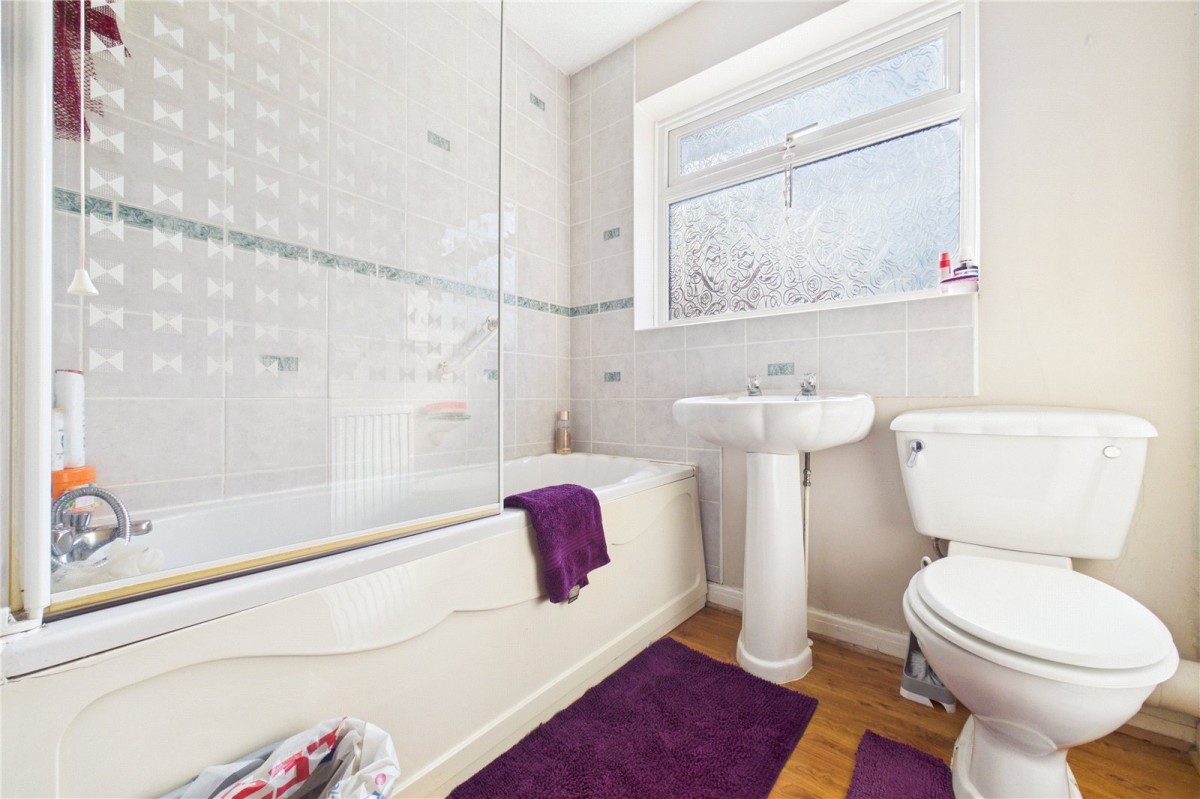 Burghfield Common, Reading, Berkshire