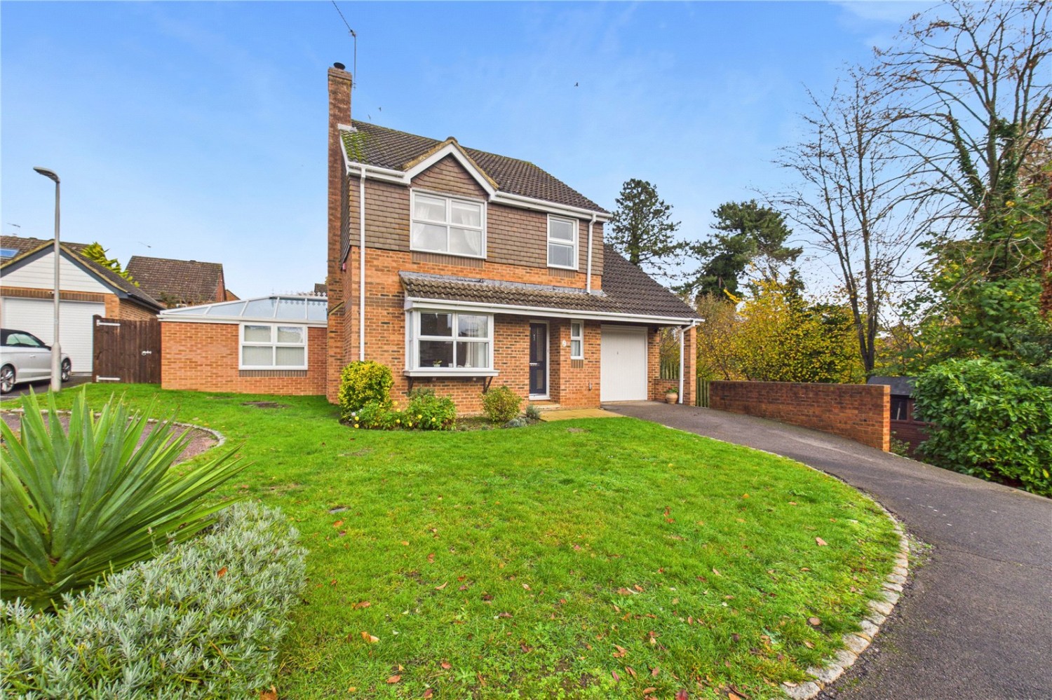 Burghfield Common, Reading