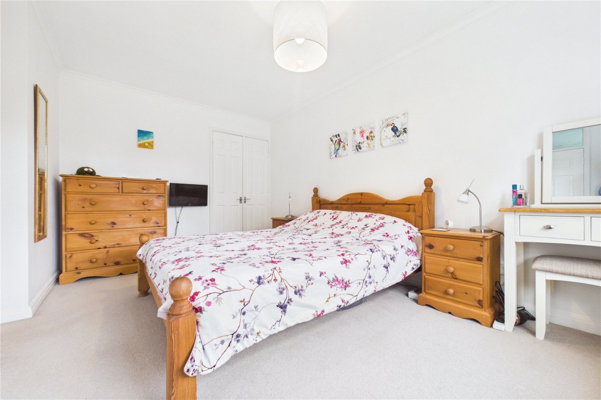 Burghfield Common, Reading