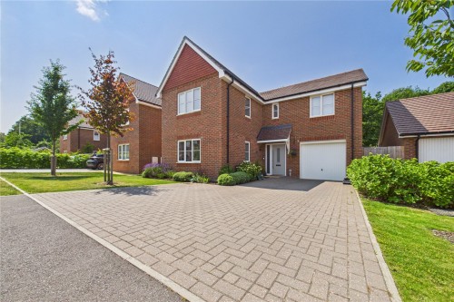 Burghfield Common, Reading, Berkshire