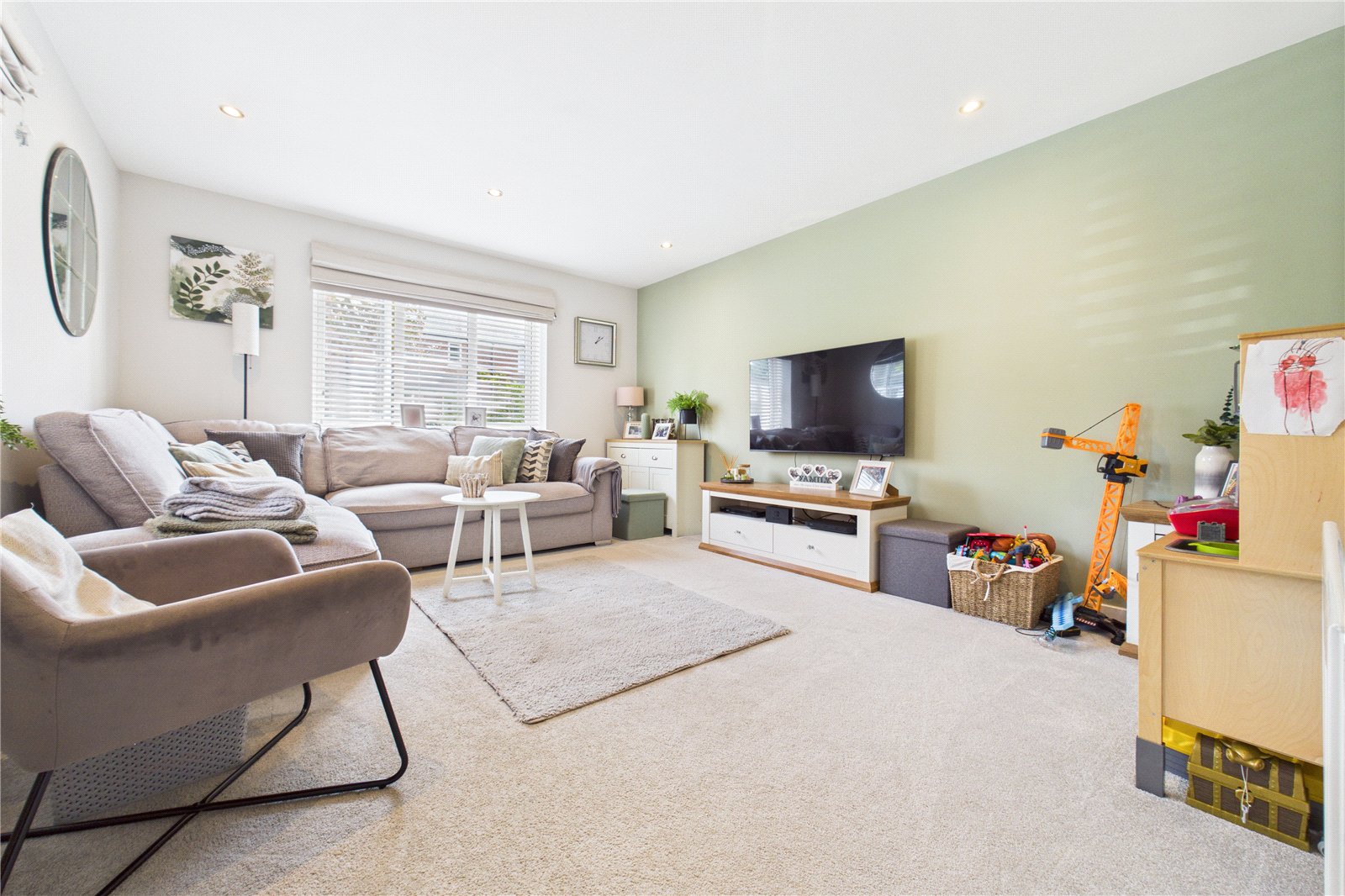 4 bedroom House for sale in Burghfield Common, Reading, Berkshire