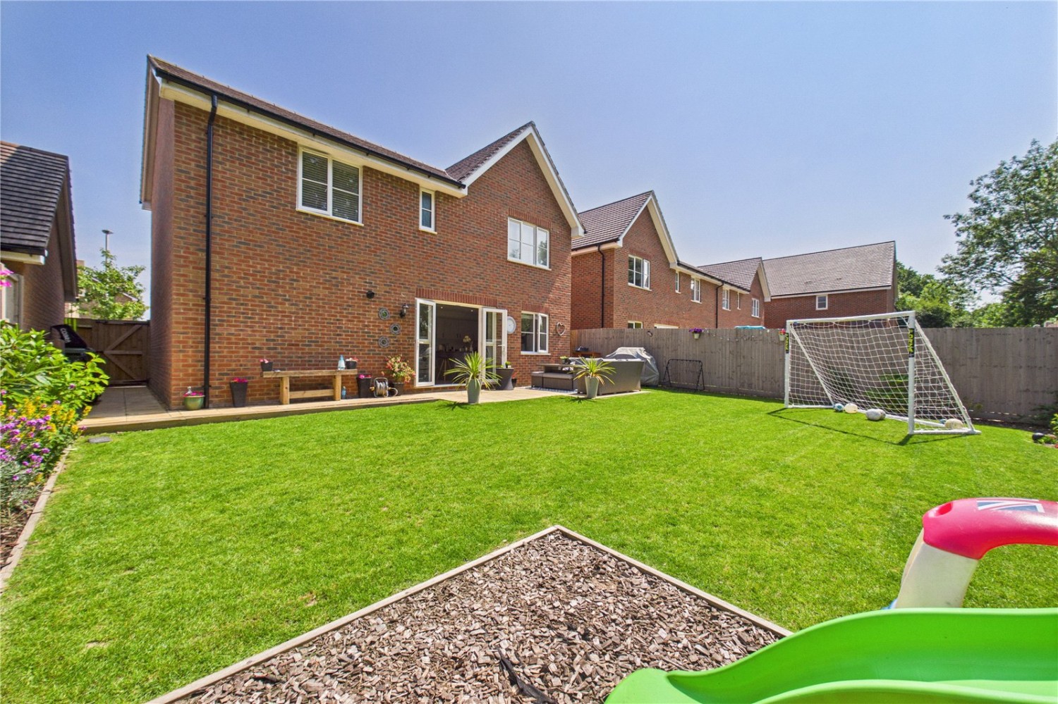 Burghfield Common, Reading, Berkshire
