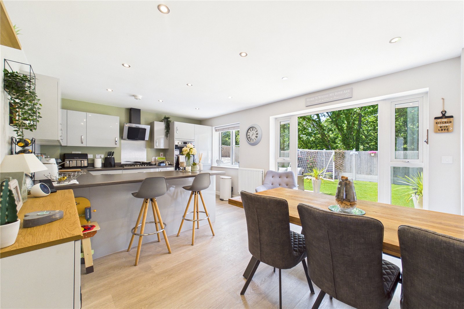 4 bedroom House for sale in Burghfield Common, Reading, Berkshire