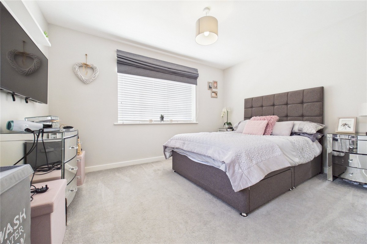 Burghfield Common, Reading, Berkshire
