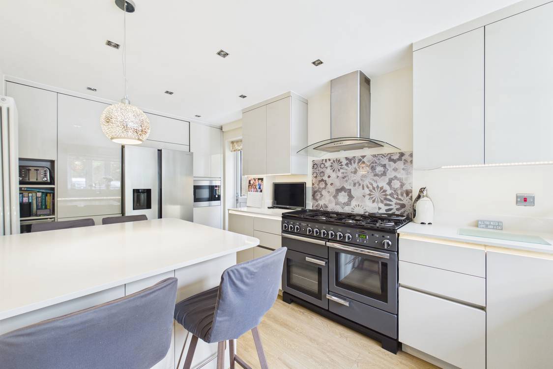 5 bedroom House for sale in Burghfield Common, Reading, Berkshire