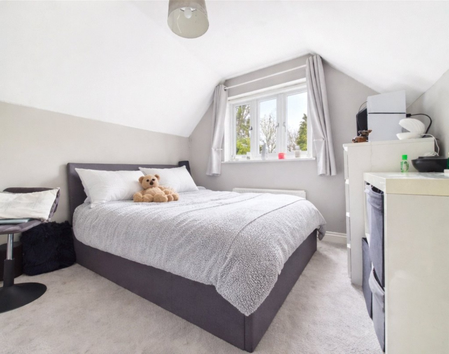 Burghfield Common, Reading, Berkshire