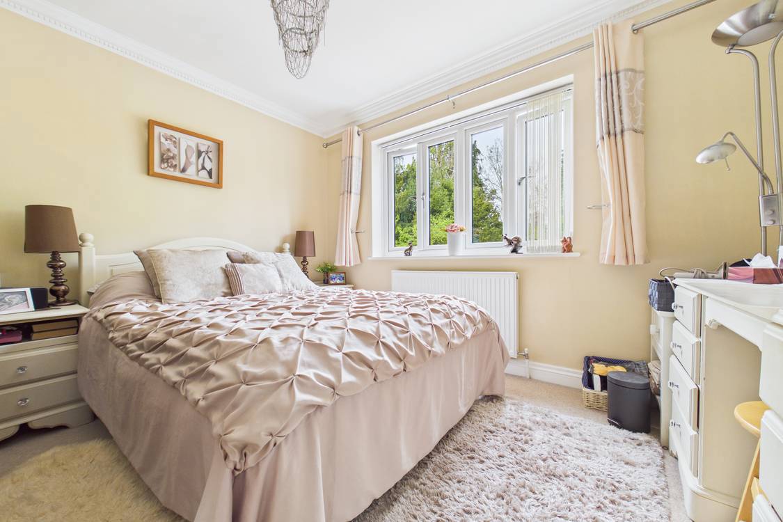 5 bedroom House for sale in Burghfield Common, Reading, Berkshire