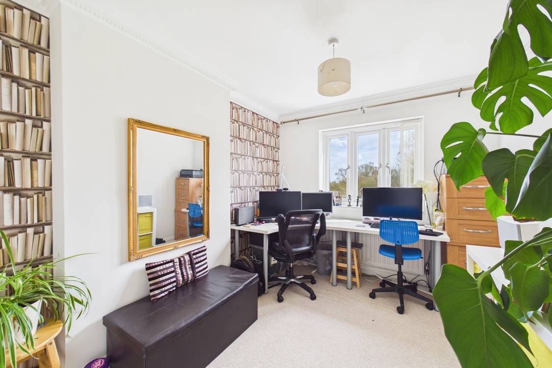 5 bedroom House for sale in Burghfield Common, Reading, Berkshire